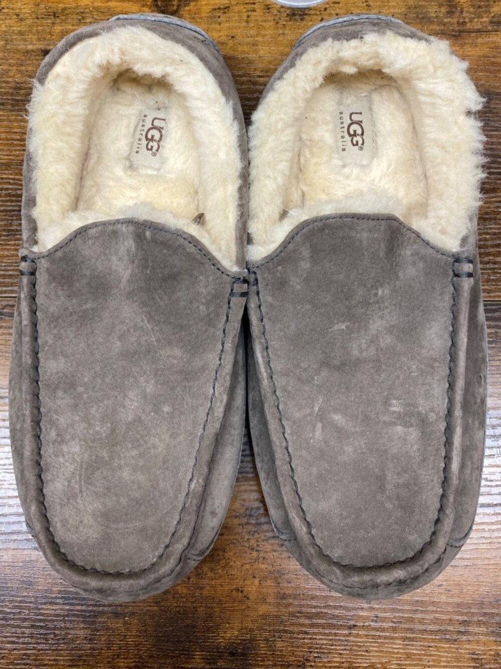Ugg Men's Size 12 Taupe Suede Shearling Lined Slippers House Shoes Casual Comfy
